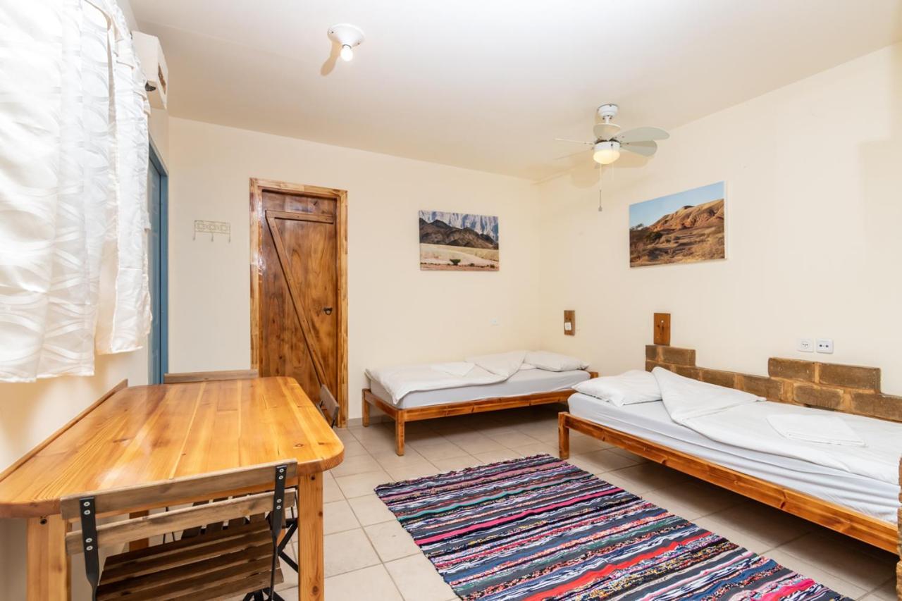 Desert Routes Inn Shvilim Ba Midbar Hazeva Exteriér fotografie
